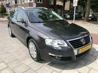 tweedehands VW Passat Passat Variant 1.4 TSI Comfortline BlueMotion navigatie airco/ecc aVariant 1.4 TSI Comfortline BlueMotion navigatie airco/ecc a