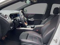 tweedehands Mercedes B180 B-KlasseAutomaat Business Solution AMG | Advantage Pakket | Nightpakket | Sfeerverlichting | Stoelverwarming | Parktronic | Camera | LED | Spiegelpakket