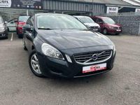 tweedehands Volvo S60 1.6 D // CLIMATISATION / NAVIGATION / JANTES