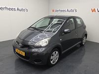 Occasion Toyota Aygo 68 PK (50 kW) 2011 Grijs (metallic) Hatchback