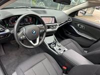 tweedehands BMW 318 3-SERIE Touring d Executive Edition/1STE EIG/PANO-DAK/XENON/NL-AUTO NAP!!