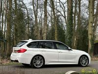 tweedehands BMW 330 330 Touring i M Sport Aut./ HK / Led