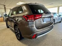 Occasion Mitsubishi Outlander P-HEV 204 PK (150 kW) 2018 Bruin SUV
