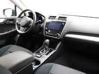 tweedehands Subaru Outback 2.5i Comfort 175 PK Automaat | 2.000 KG Trekgewicht | Rondomzicht Camera | Keyless | Trekhaak | Climate control | Stoel & Stuurverwarming