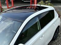 tweedehands Toyota Auris 1.8 Hybrid Lease+ | Navigatie | Afn. Trekhaak | Panoramadak