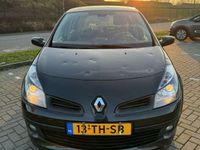 tweedehands Renault Clio R.S. 1.6-16V Initiale - Automaat - 5deu - Export