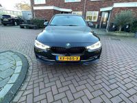 tweedehands BMW 318 318 i Luxury