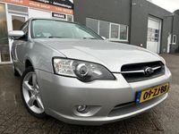 tweedehands Subaru Legacy Touring Wagon 2.0R Comfort 4X4 met trekhaak en parkeersensoren en airco en cruise controle