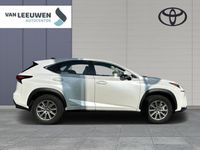 tweedehands Lexus NX300h 300h