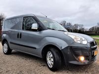 Occasion Fiat Doblò 95 PK (69 kW) 2012 Grijs MPV