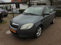 tweedehands Skoda Fabia Combi 1.6-16V Ambition *Automaat * **LEES TEKST !!