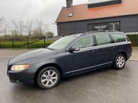 tweedehands Volvo V70 2.0 D3 MOMENTUM AIRCO/ECC LEER