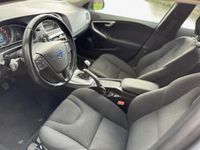 tweedehands Volvo V40 1.6 T2 Momentum | Xenon | BT | Dealer Onderhouden