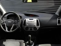 tweedehands Hyundai i20 1.4i DynamicVersion | Airco | Trekhaak |