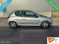 Occasion Peugeot 206 Quiksilver 88 PK (64 kW) 2004 Grijs Hatchback