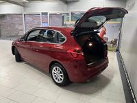 Occasion BMW 218 Executive 136 PK (100 kW) 2017 Rood Stationwagen