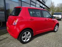 tweedehands Suzuki Swift 1.3 GLS groot scherm radio met blue tooth