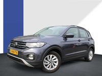 tweedehands VW T-Cross - 1.0 TSI Life Executive Navigatie / Camera / Parkeersensoren / Ad. Cruise control / App-connect Fabrieksgarantie tot 31-12-2025