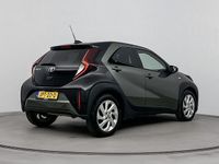 Occasion Toyota Aygo X 72 PK (52 kW) 2022 Cardamom green metallic (donker groen metallic) SUV