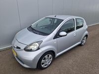 tweedehands Toyota Aygo 1.0-12V +