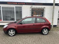 Occasion Ford Fiesta 69 PK (50 kW) 2004 Rood Hatchback