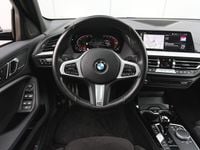 Occasion BMW 118 Executive 136 PK (100 kW) 2024 Zwart Hatchback