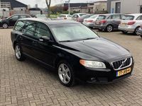 tweedehands Volvo V70 2.4D Momentum automaat, trekhaak,