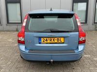 tweedehands Volvo V50 2.4 Momentum AIRCO LEER Dealer onderhouden