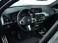 tweedehands BMW X4 xDrive20i M sport | panoramadak Auto is ingezet