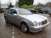 tweedehands Mercedes CLK200 200 K. Avantgarde