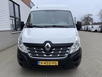 tweedehands Renault Master T31 Z.E. L3H2 / 100% elektrisch / zero emissie / vaste prijs rijklaar ¤ 18.950 ex btw / lease vanaf ¤ 348 / ingerichte laadruimte / achteruit rijcamera !