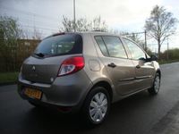 tweedehands Renault Clio 1.2 Special Line( NAVI +Airco )