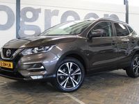 tweedehands Nissan Qashqai 1.3 DIG-T Design Edition | Automaat | 100% onderhouden | Trekhaak | Cruise | Clima | Keyless entry | Rondomzicht camera | Panorama | Bluetooth | Navi |