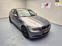 Occasion BMW 318 Luxury Line 143 PK (105 kW) 2011 Grijs Sedan