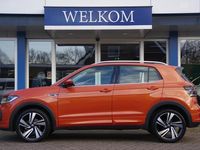 tweedehands VW T-Cross - 1.0 TSI R-Line AUTOMAAT Camera LED App-connect 18"