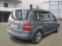 Occasion VW Touran Trendline 116 PK (85 kW) 2003 Grijs MPV