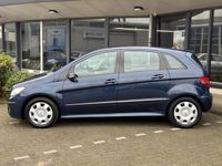 tweedehands Mercedes B200 Automaat / Cruise control / Leder bekleding