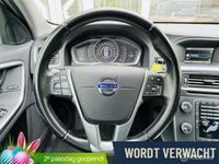 tweedehands Volvo V60 2.0 T3 Momentum