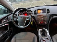 tweedehands Opel Insignia ST 2.0 T Cosmo CLIMA NAVI 220 PK PRIMA AUTO NAP AP