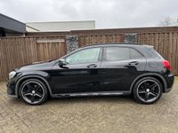 tweedehands Mercedes GLA200 AMG LINE - NIGHT PACK