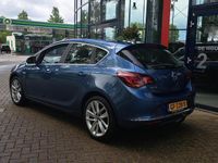 tweedehands Opel Astra 1.4 Turbo Sport + | Navi | ECC | PDC + Camera | LM