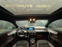 Occasion Mercedes A250 Premium Plus 225 PK (165 kW) 2019 Zwart Hatchback