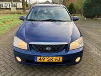 tweedehands Kia Cerato 2.0-16V EX Airco met Trekhaak!