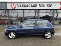 Occasion Renault Clio 135 PK (99 kW) 1991 Blauw Hatchback