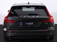 tweedehands Volvo V60 B4 Momentum Pro - IntelliSafe Assist & Surround -
