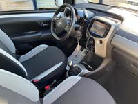 tweedehands Toyota Aygo 1.0 VVT-i x-nav NL.Auto/Navigatie/Elc.Pakket/5Deur