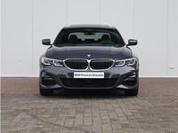 Occasion BMW 330 Executive 291 PK (214 kW) 2021 Grijs Sedan