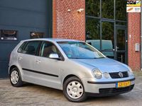 Occasion VW Polo Highline 64 PK (47 kW) 2002 Grijs Hatchback