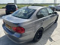 tweedehands BMW 320 320 i Business Line Schuifdak !