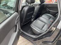 tweedehands Ford Focus 1.6-16V Futura